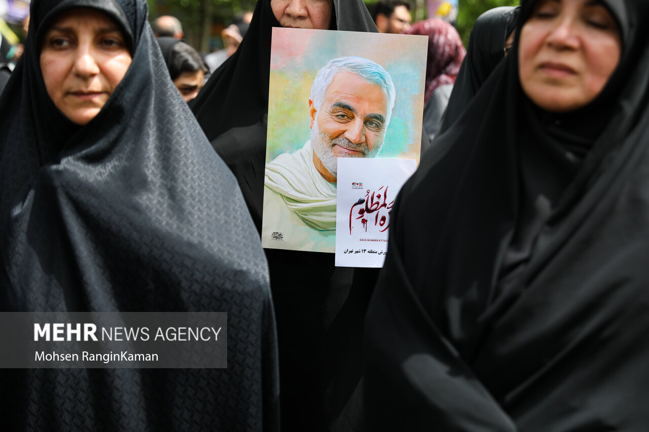 تجمع مردمی در حمایت از مردم مظلوم غزه