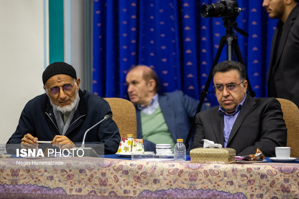 نشست بررسی راهکارهای تحقق انسجام ملی با حضور پزشکیان