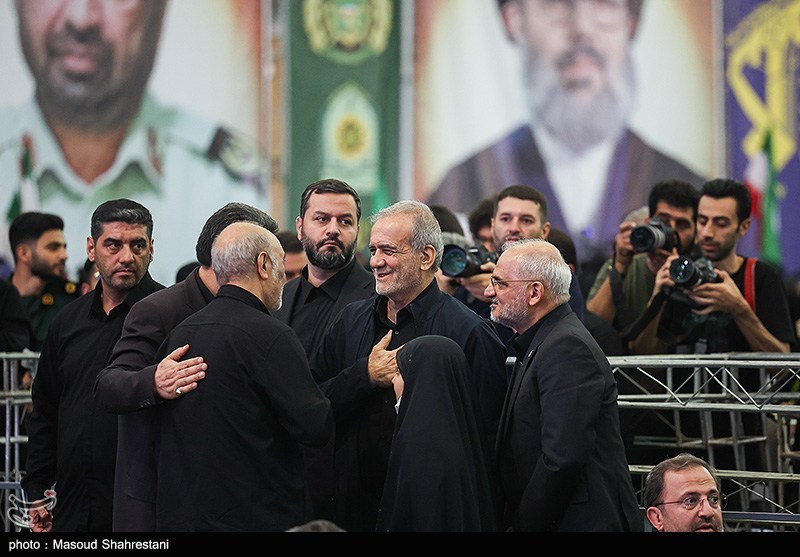 گرامیداشت شهدای اقتدار در مصلی تهران