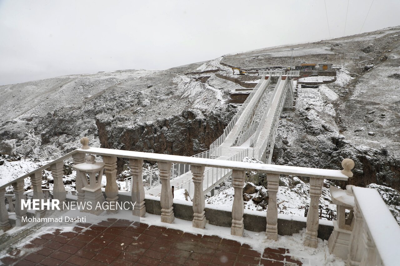 بارش برف بهاری در سرعین