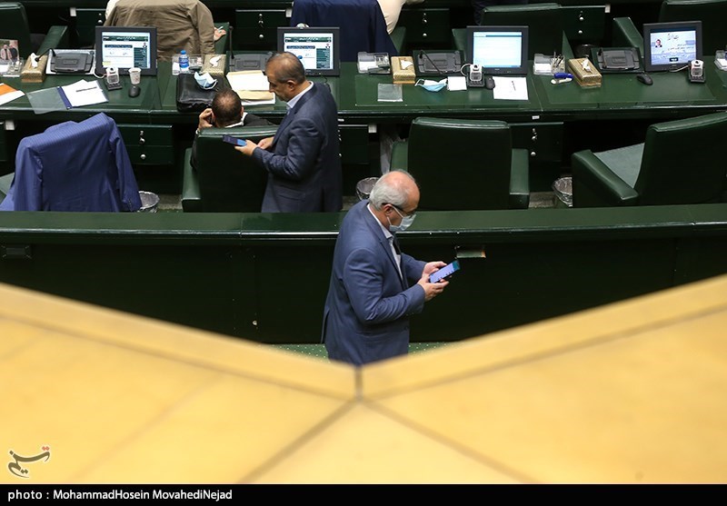 جلسه علنی مجلس با حضور وزیر ارتباطات