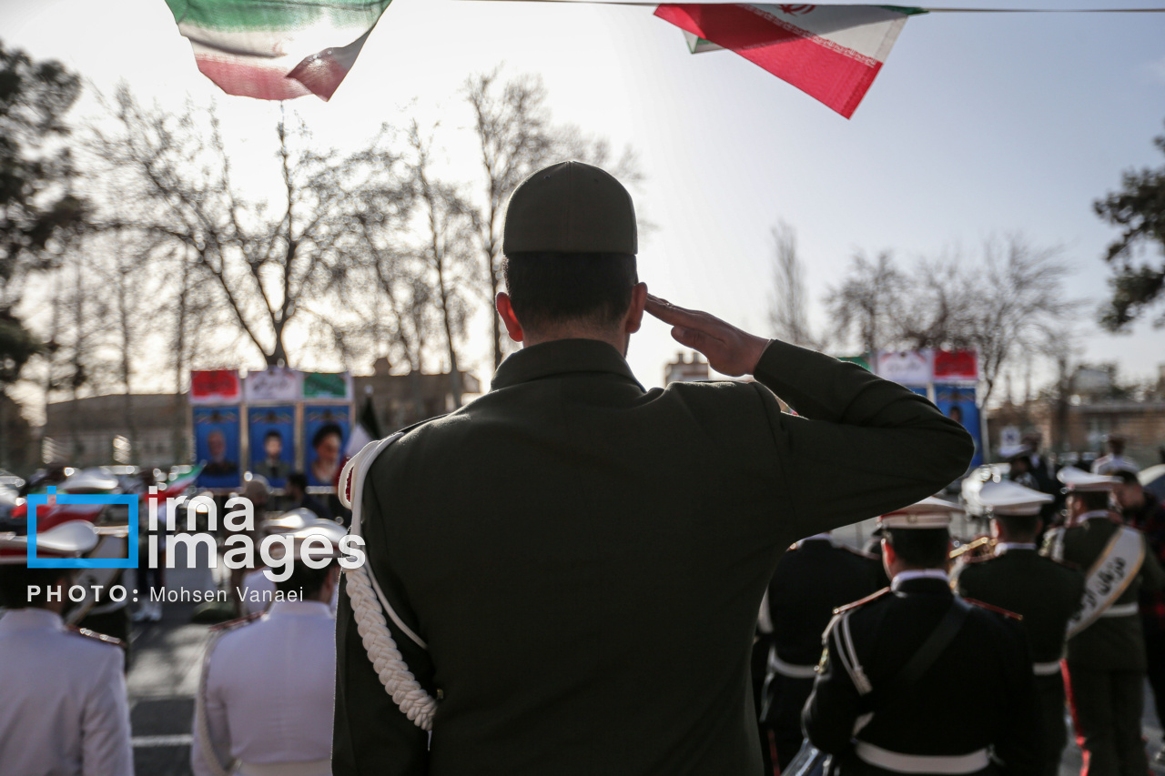 رژه موتور سواران 