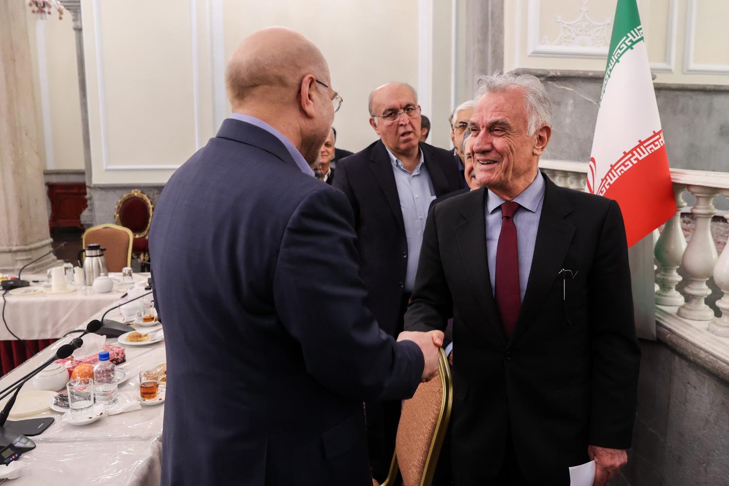 تصاویر دیدار اعضای تشکل‌های مهندسی با قالیباف