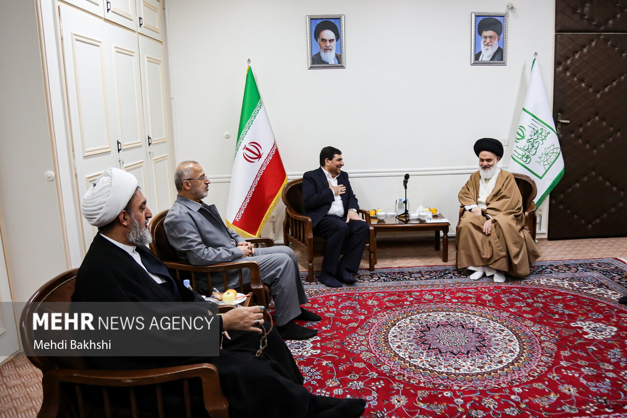 دیدار مخبر با مراجع و علمای قم در سفر یک روزه