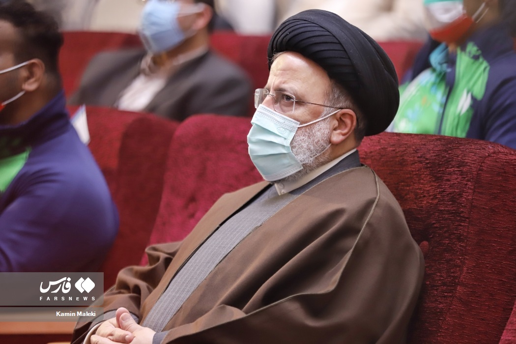 نشست رئیس جمهور با نخبگان و اقشار لرستان