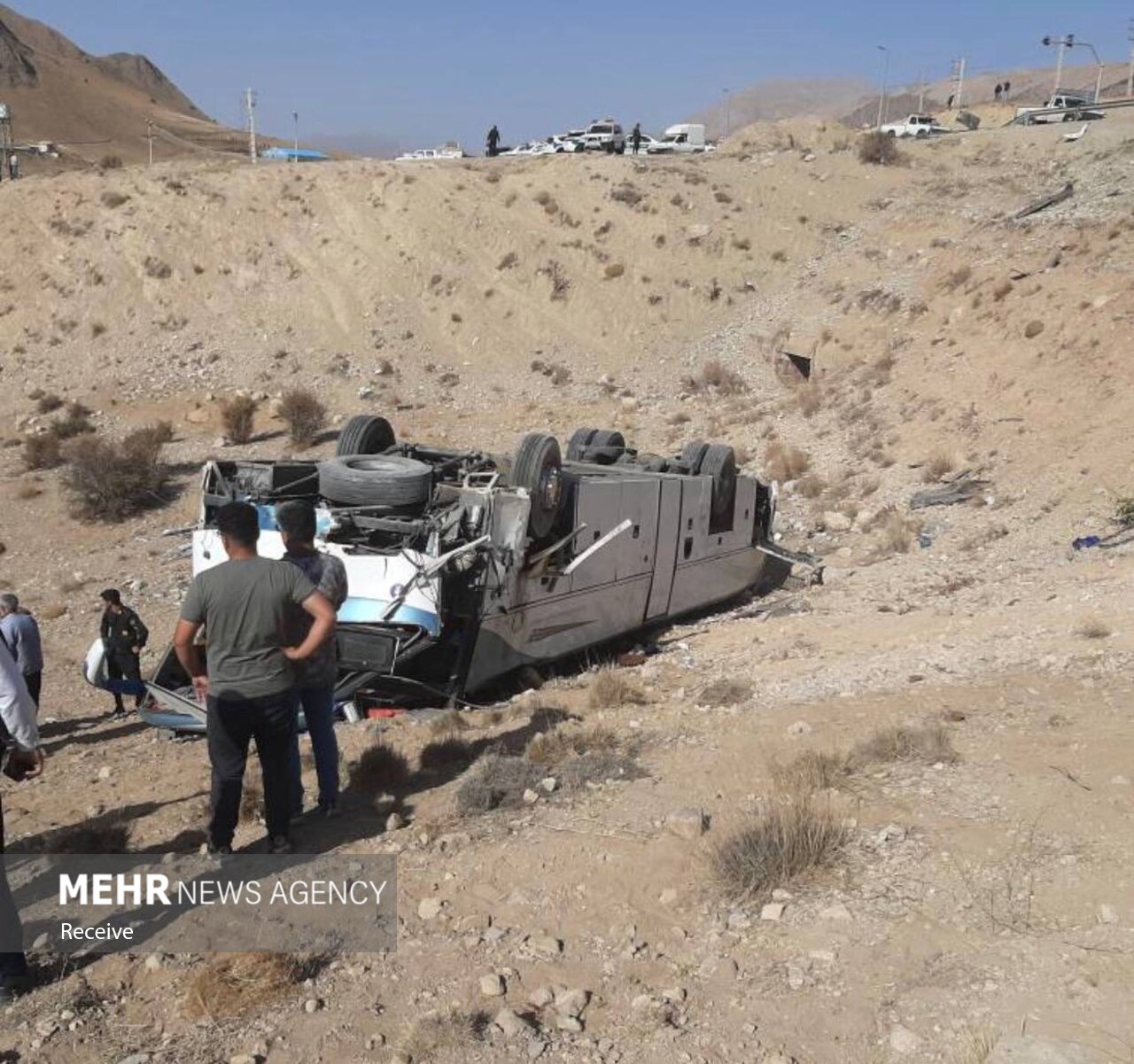 تصاویری از محل حادثه واژگونی اتوبوس در فیروزکوه