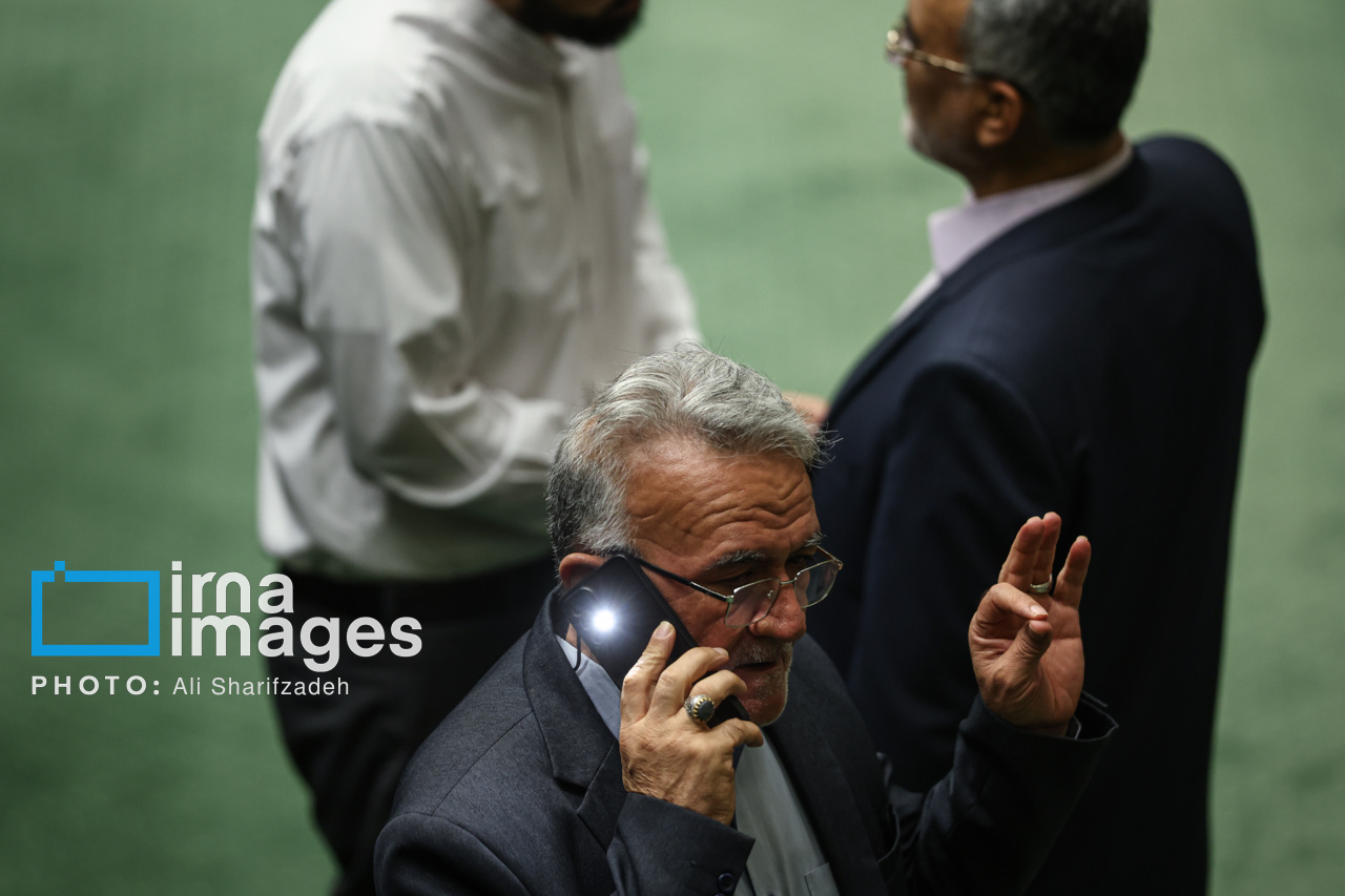 جلسه علنی مجلس 