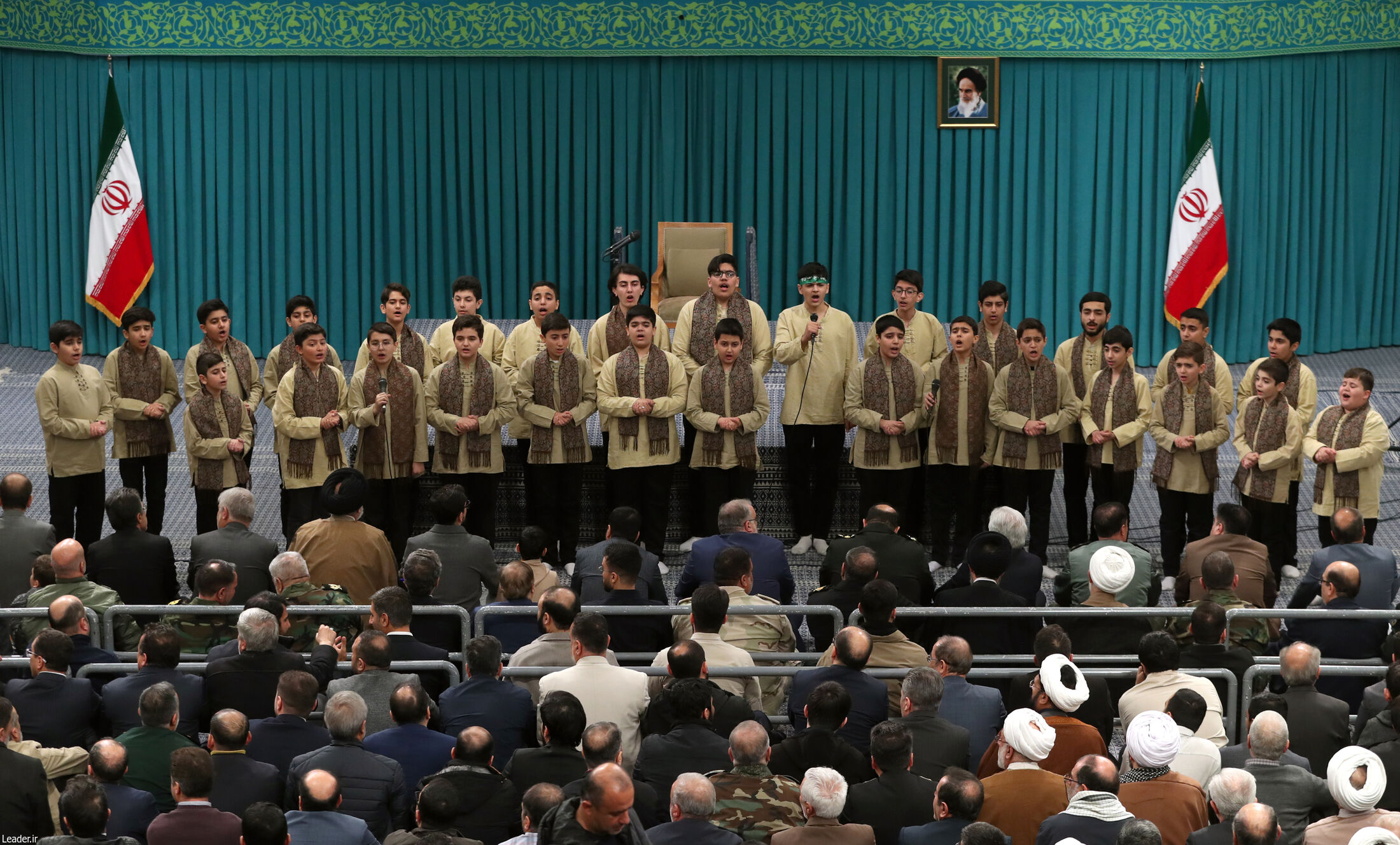 دیدار مردم استان آذربایجان شرقی با رهبر انقلاب