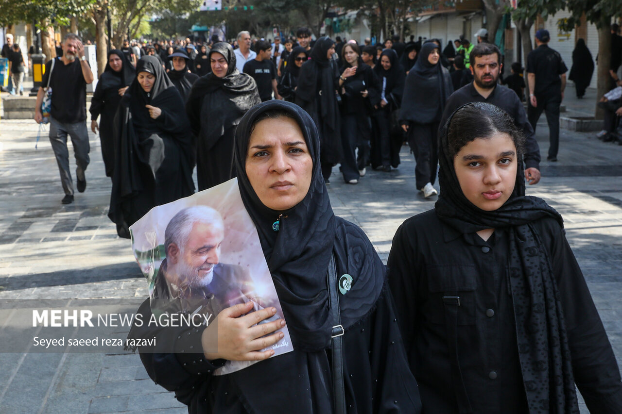  مراسم پیاده‌روی جاماندگان اربعین