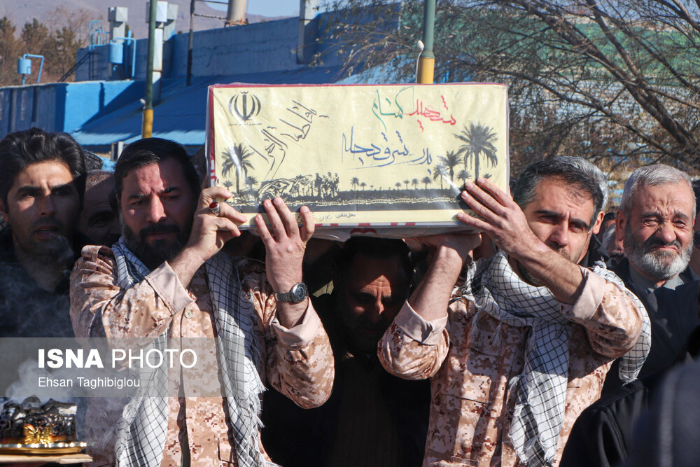 تشییع شهدای گمنام در زنجان