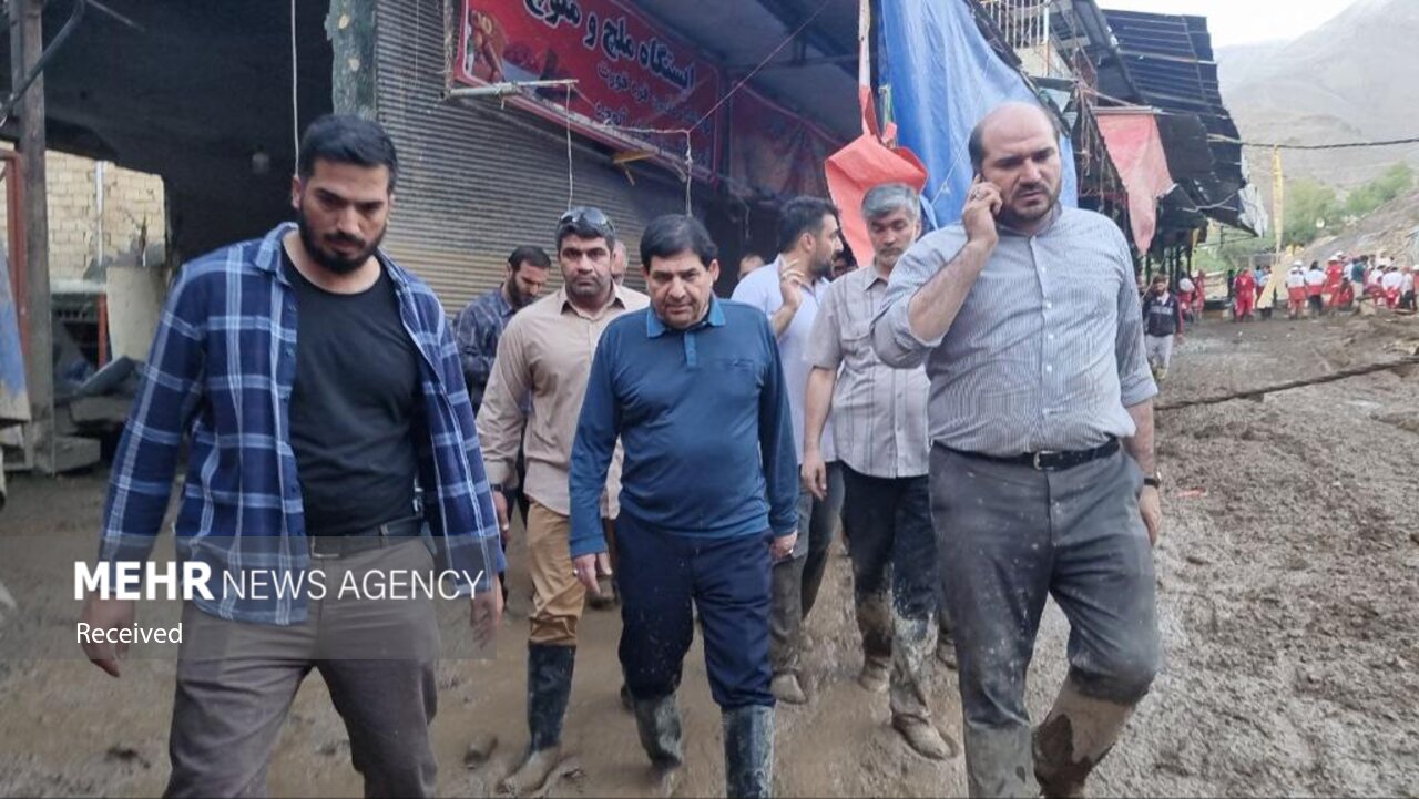 حضور مخبر در مناطق سیل‌زده امامزاده داوود