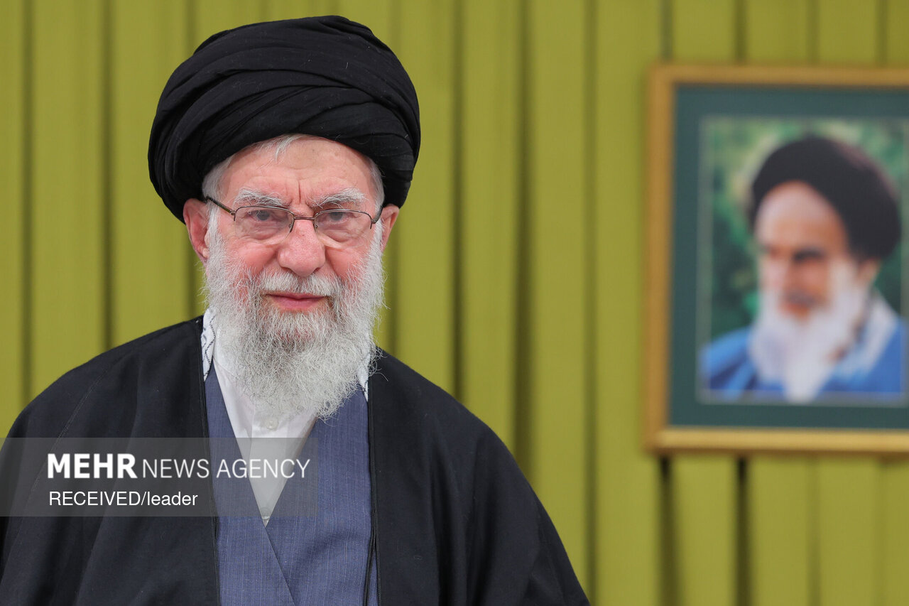 پیام رهبر انقلاب