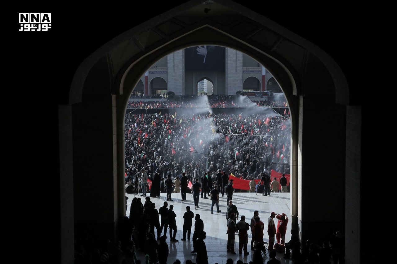 مصلی تهران وداع