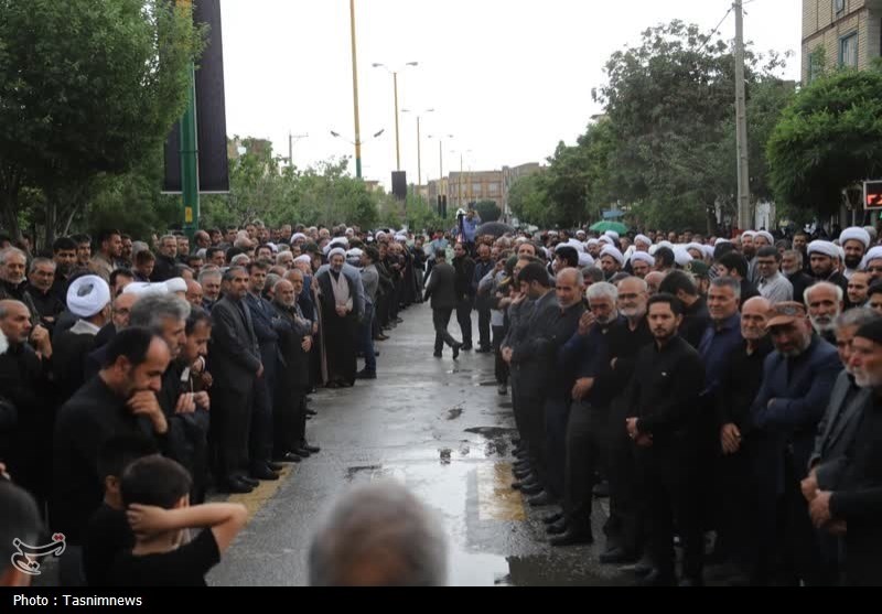 وداع مردم فامنین با آیت‌الله طه محمدی