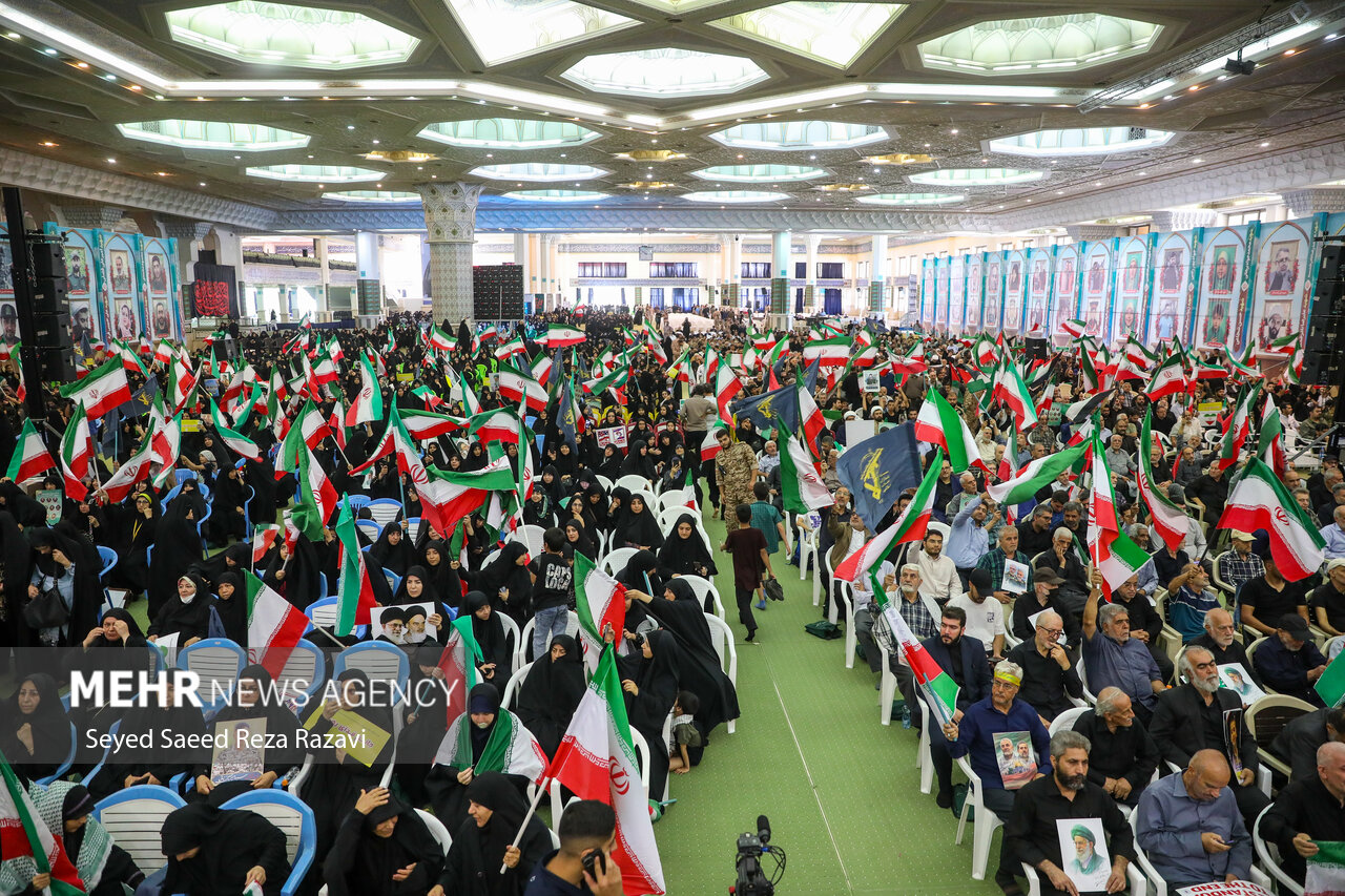 مراسم اربعین شهدای اقتدار ایران