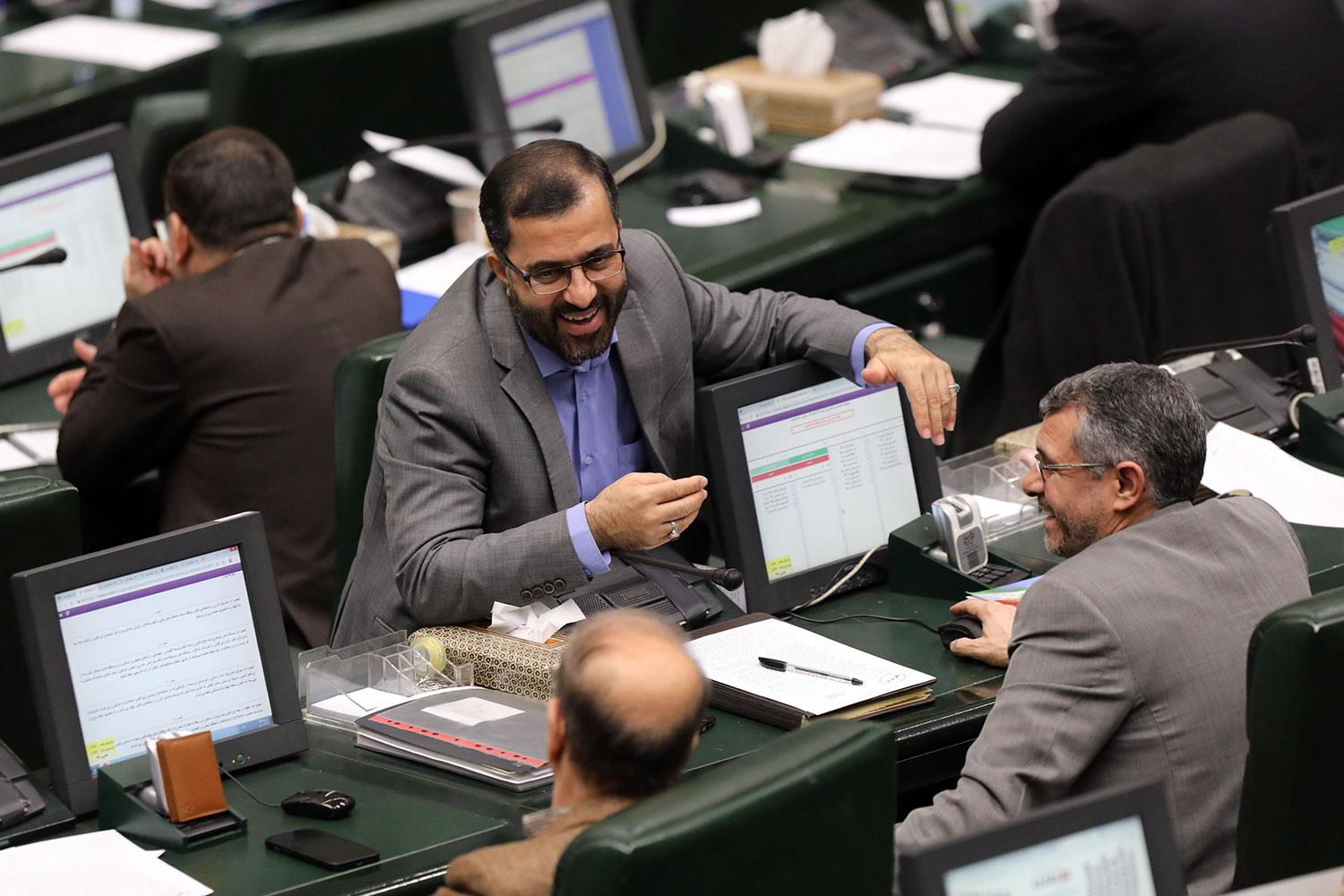 صحن علنی ۱۸ دی ماه ۱۴۰۱ مجلس