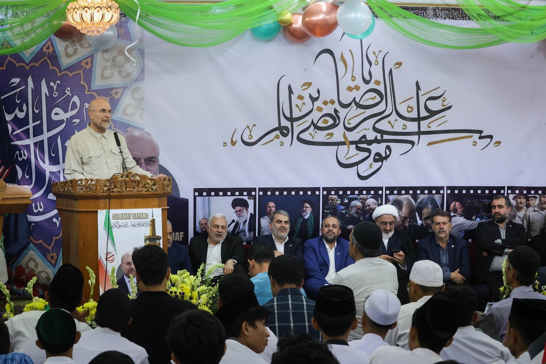 حضور قالیباف در مرکز فرهنگی اسلامی اندونزی