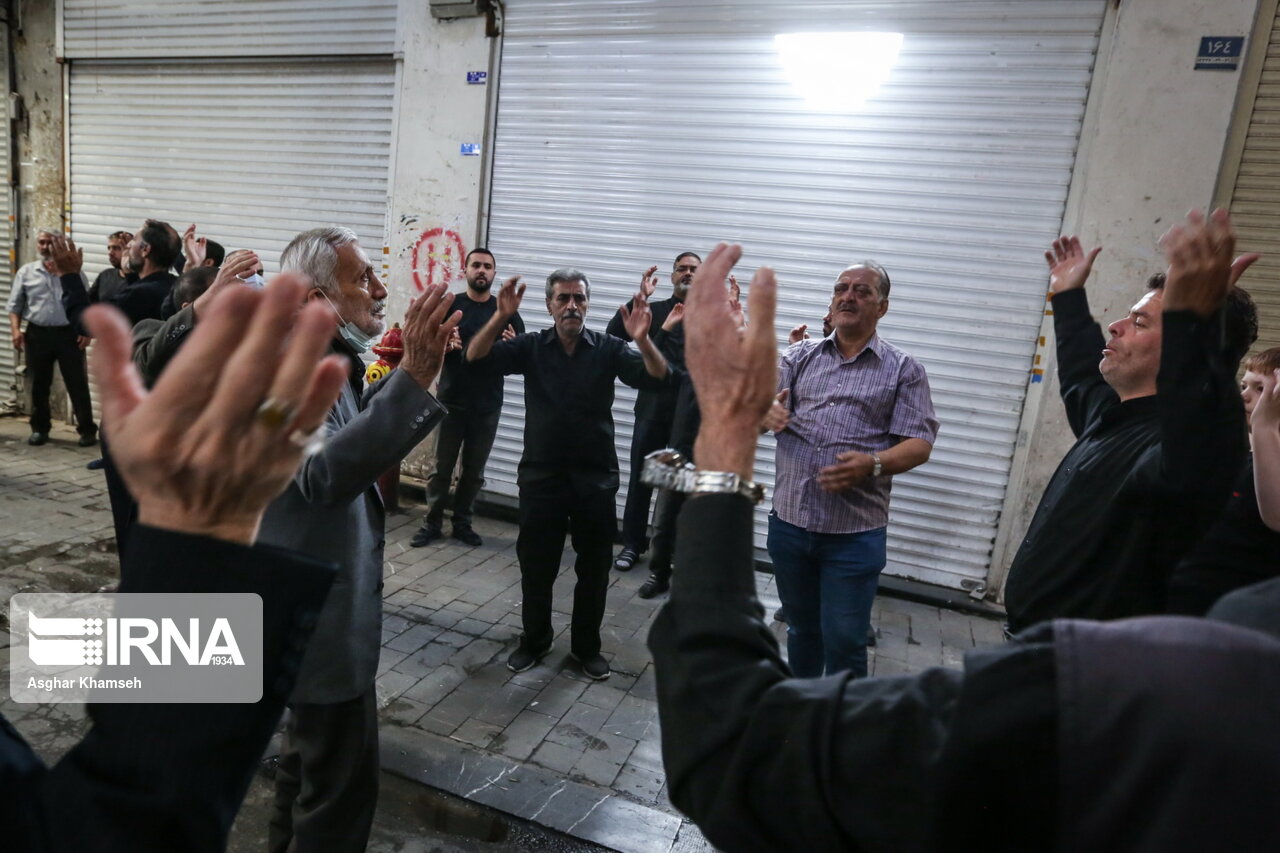 عزاداری شهادت امام جعفر صادق(ع) در بازار تهران