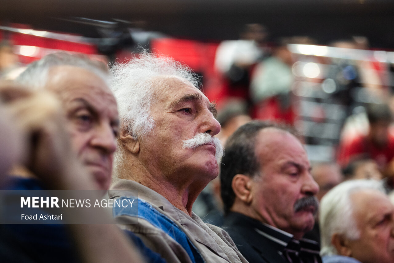 مراسم تجلیل از کشتی‌گیران مدال‌آور المپیک