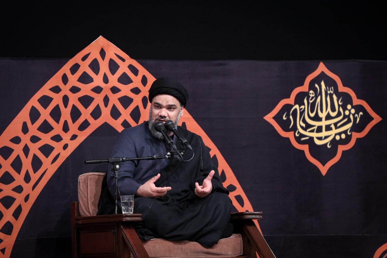 عزاداری شب تاسوعا در حسینیه امام خمینی
