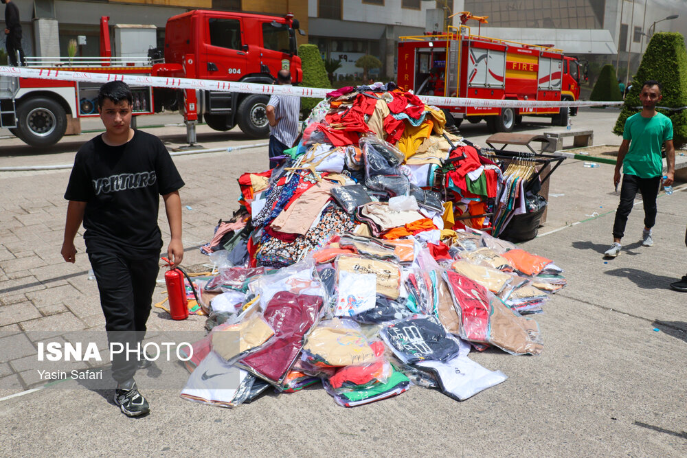 آتش سوزی مهیب در مرکز خرید ونوس - بندرانزلی