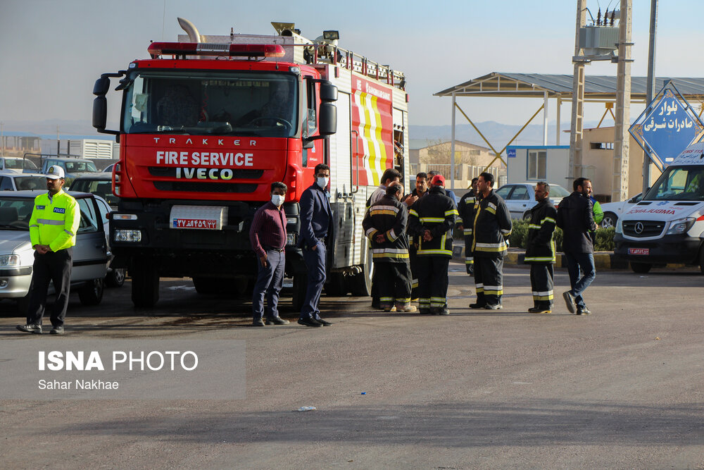 حضور وزیر کشور در مینی پالایشگاه هیدروکربن منطقه ویژه اقتصادی بیرجند
