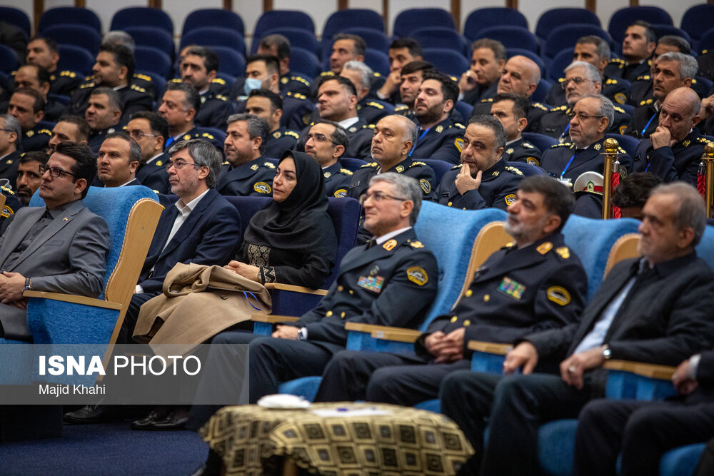 نشست فرماندهان پلیس راهور با حضور رییس جمهور