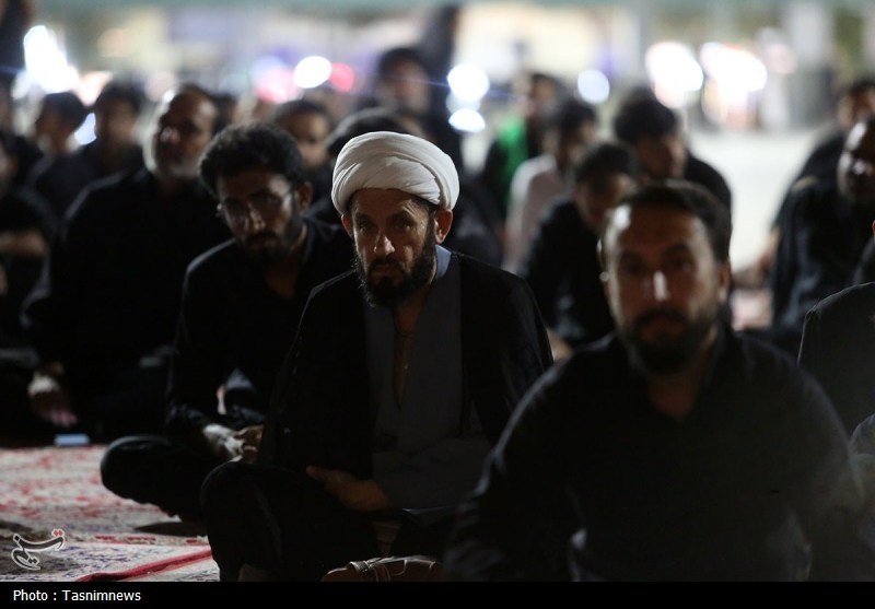 عزاداری اردو زبانان در حرم حضرت معصومه(س)