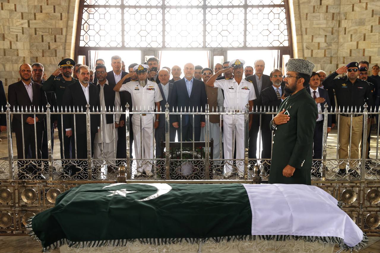 قالیباف آرامگاه جناح