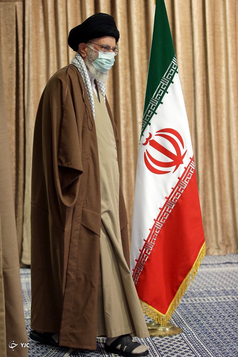 حضور رهبر انقلاب در مراسم انس با قرآن کریم