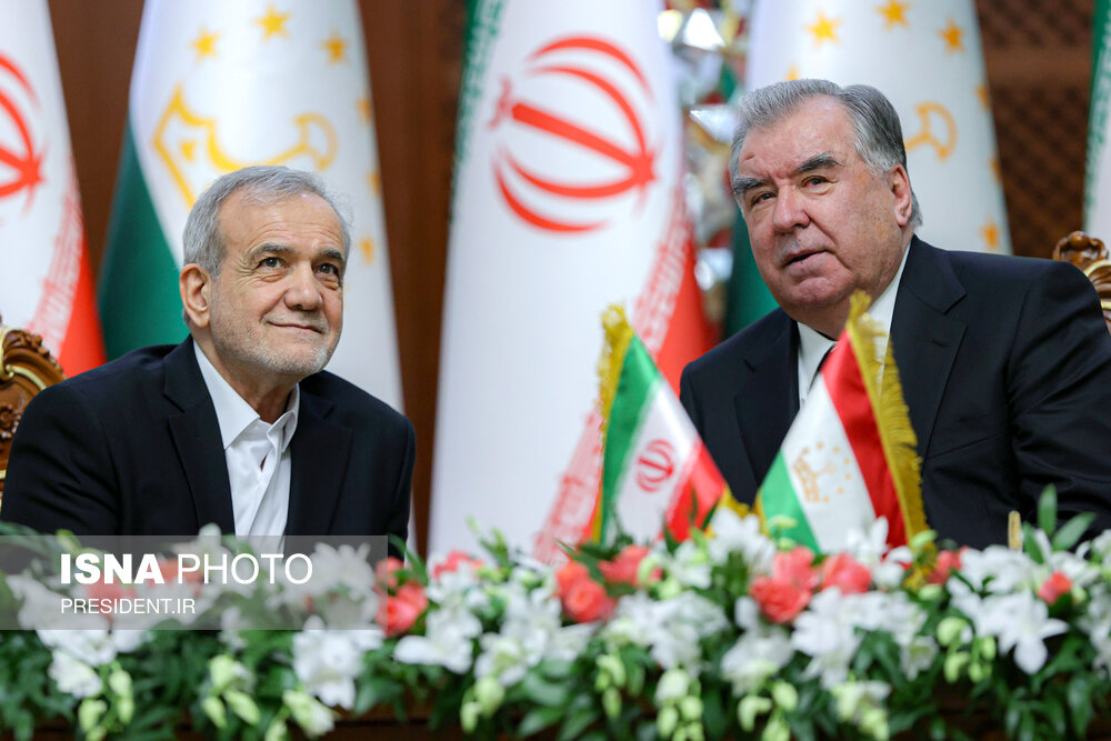 استقبال رئیس جمهور تاجیکستان از پزشکیان