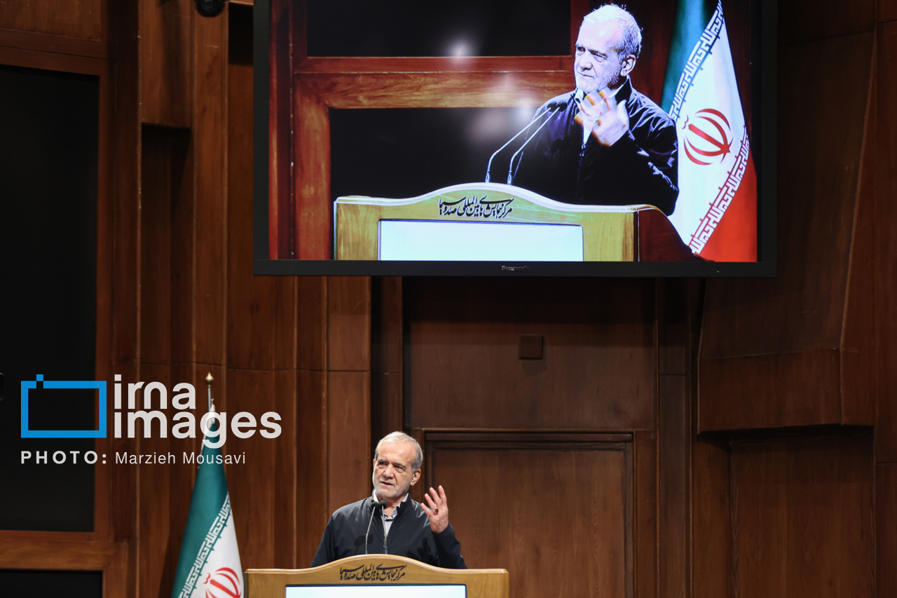 حضور رئیس جمهور در روز ملی «روستا و عشایر»