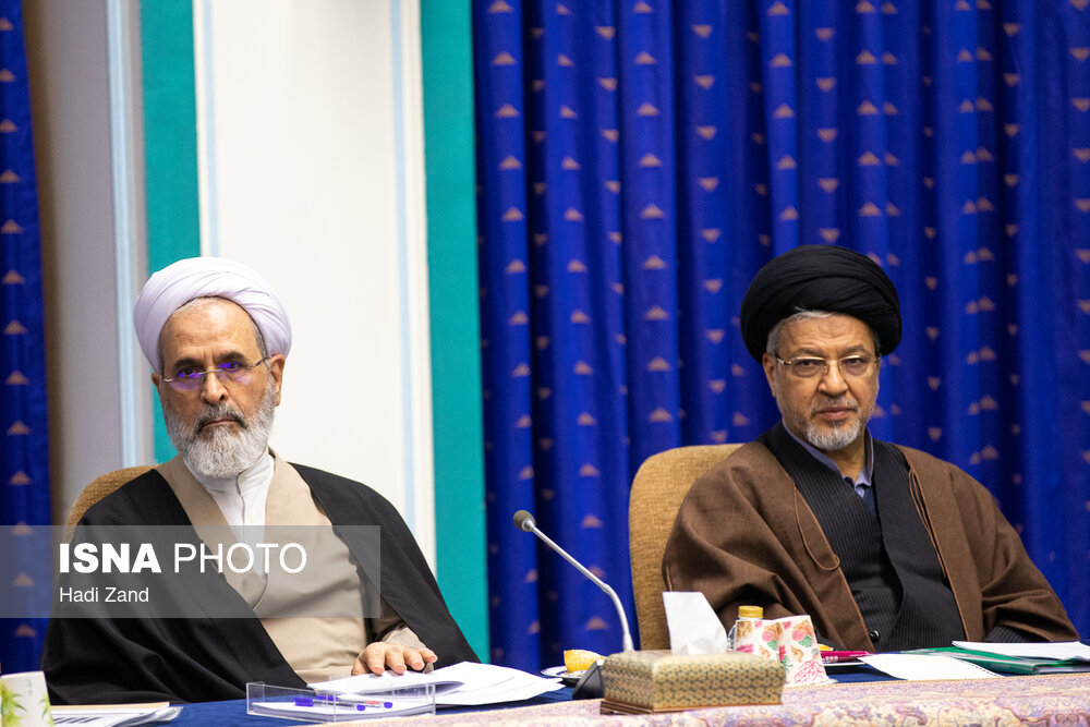 جلسه شورای عالی انقلاب فرهنگی