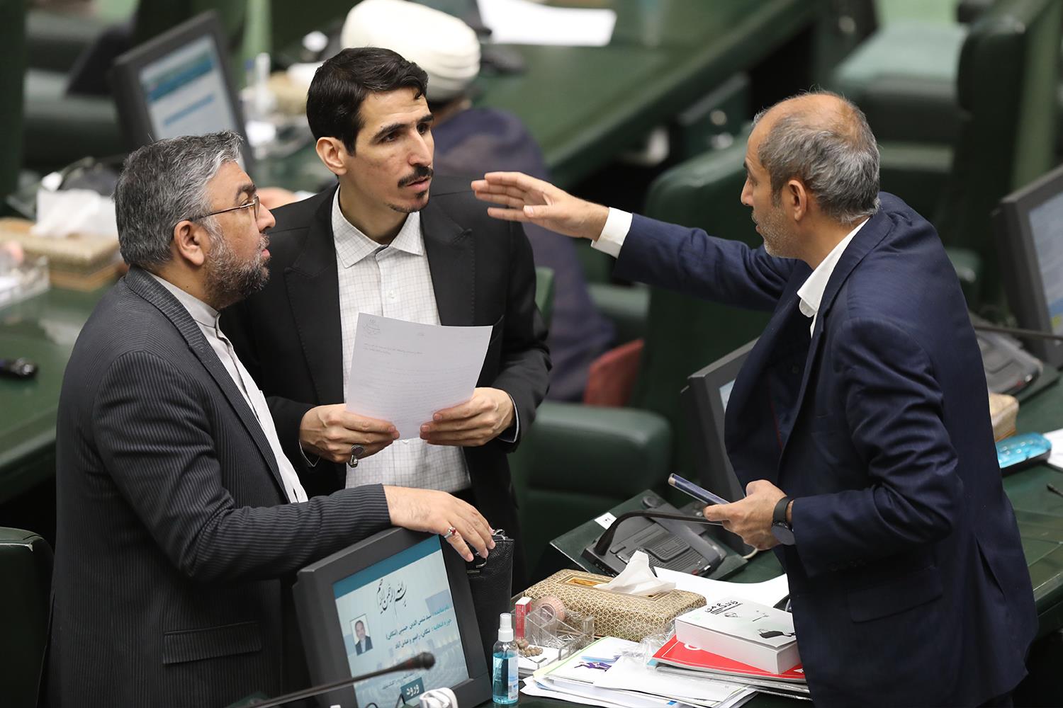 مهمانان ویژه امروز صحن علنی مجلس ۲۹ فروردین