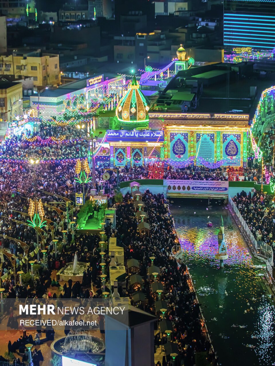 حال و هوای کربلا در شب نیمه شعبان
