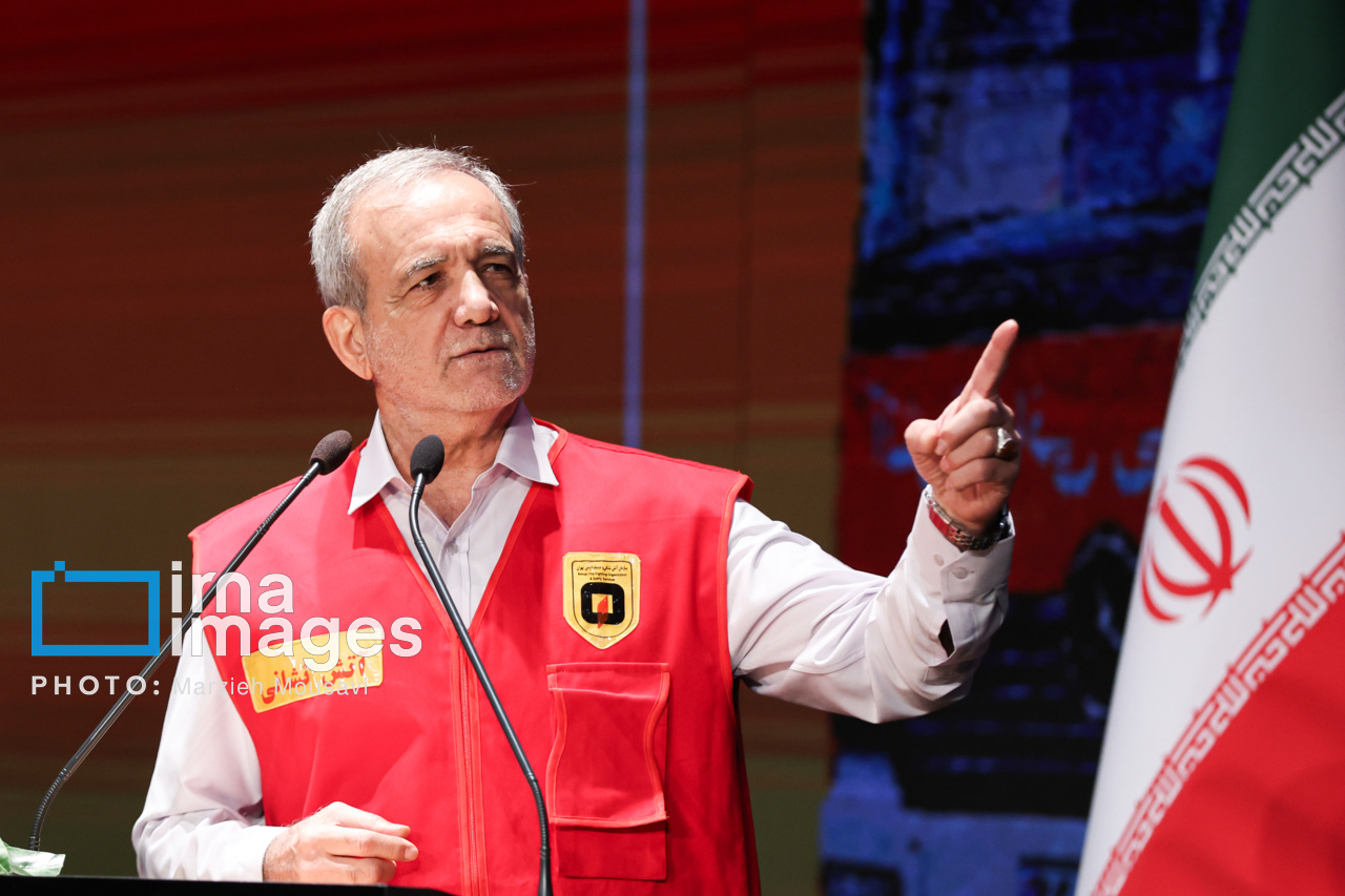 گرامیداشت روز آتش‌نشان