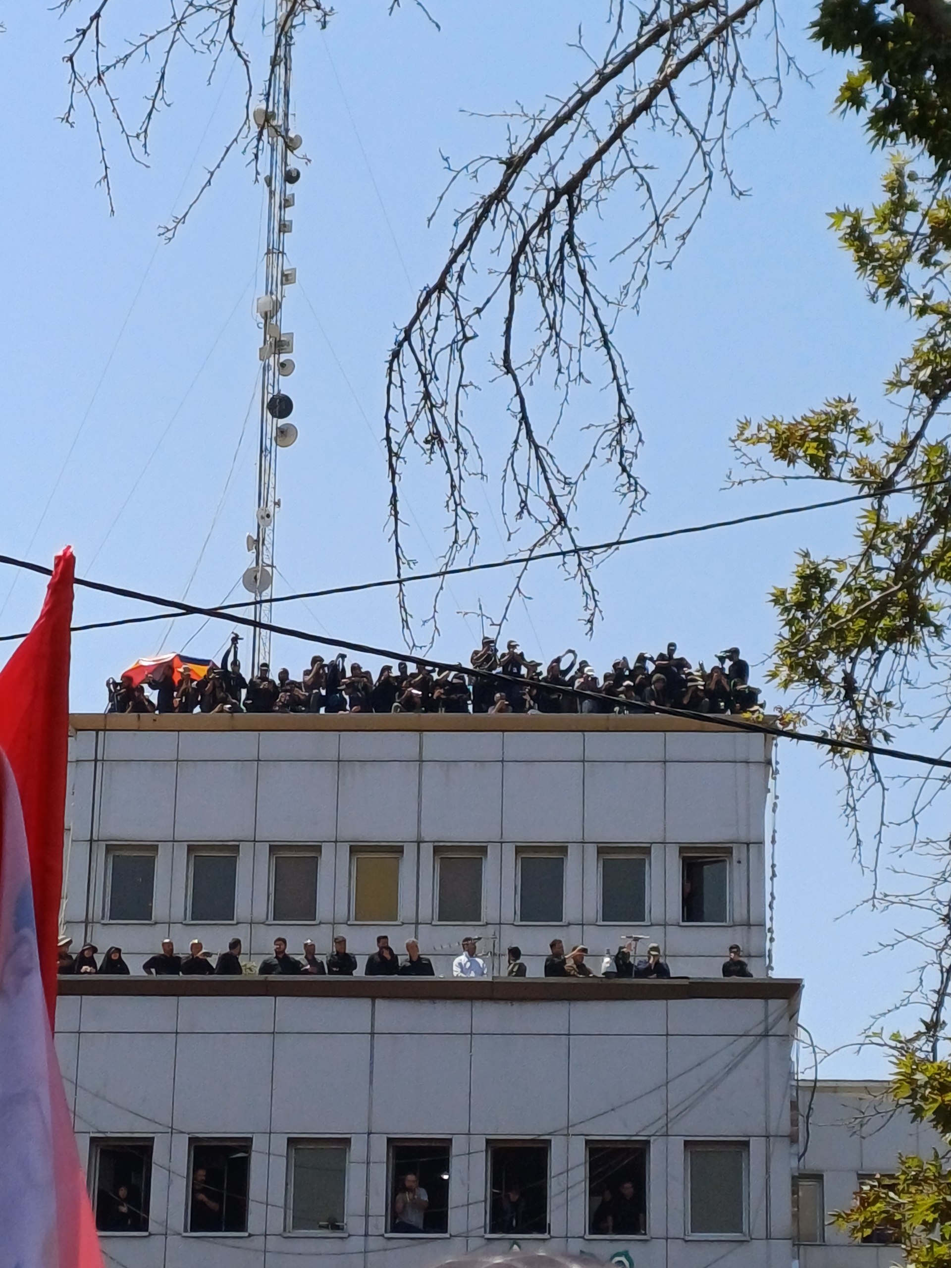 عکاسان و خبرنگاران