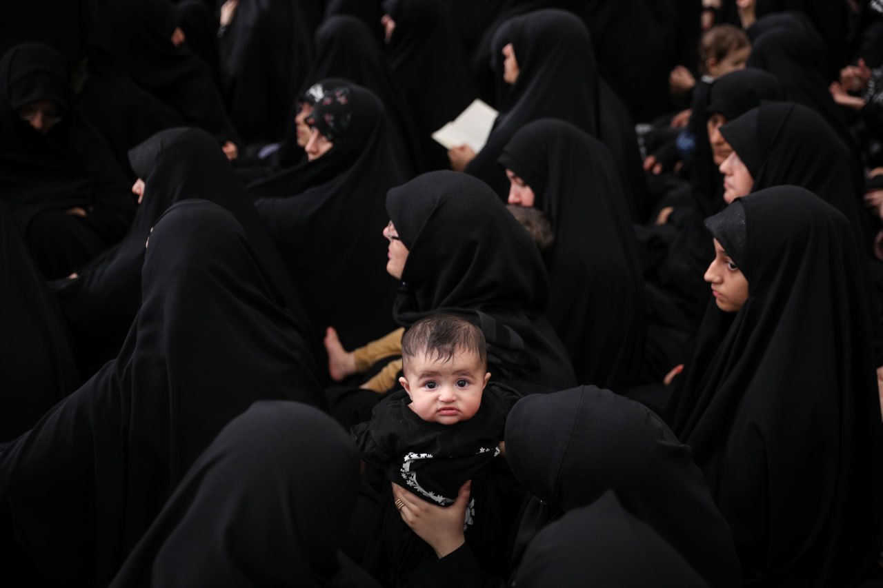 مراسم شام غریبان حسینی در حسینیه امام خمینی(ره)