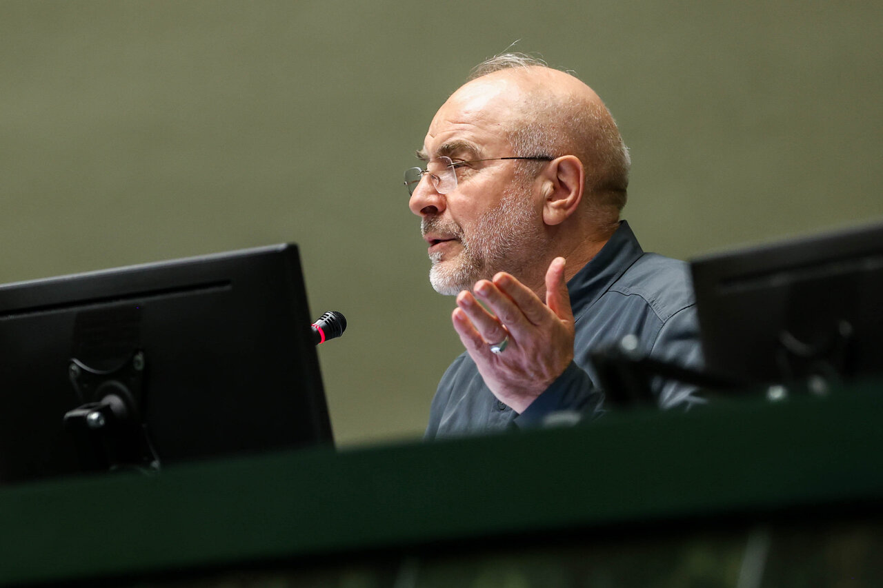 بررسی اجرای برنامه هفتم در مجلس با حضور رئیس جمهور