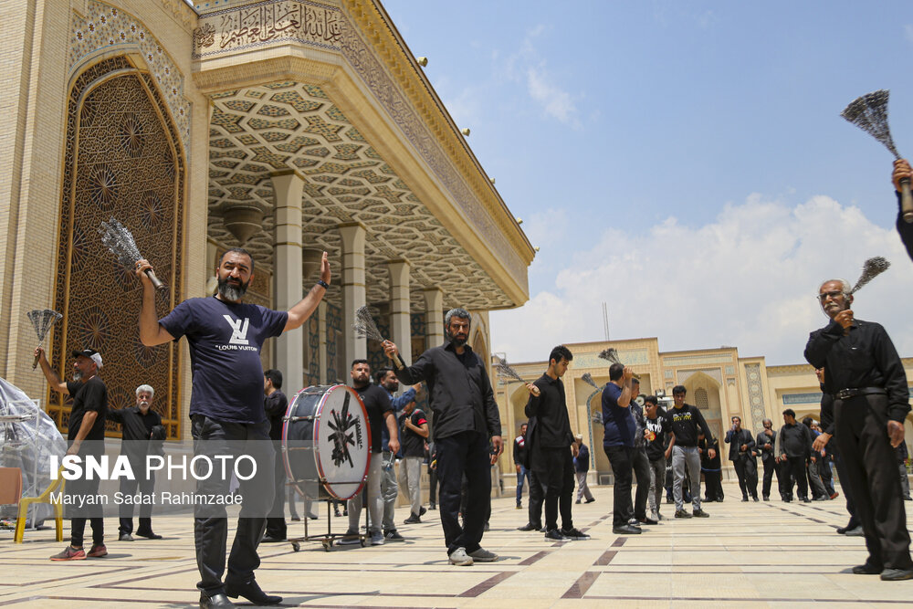 عزاداری هیات مذهبی در حرم شاهچراغ (ع)