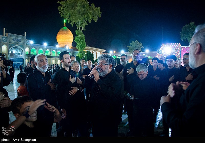 مراسم عزاداری شب هفتم محرم در حرم مطهر حضرت شاهچراغ (ع)