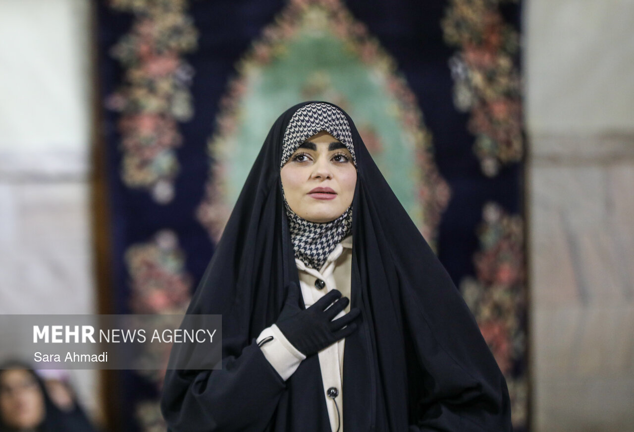 شب میلاد امام حسین(ع) در حرم مطهر حضرت رضا(ع)