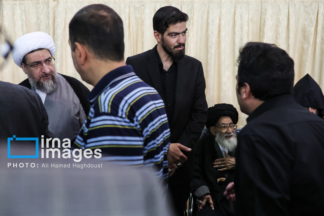 مراسم سالگرد شهدای خدمت در مصلای تبریز 