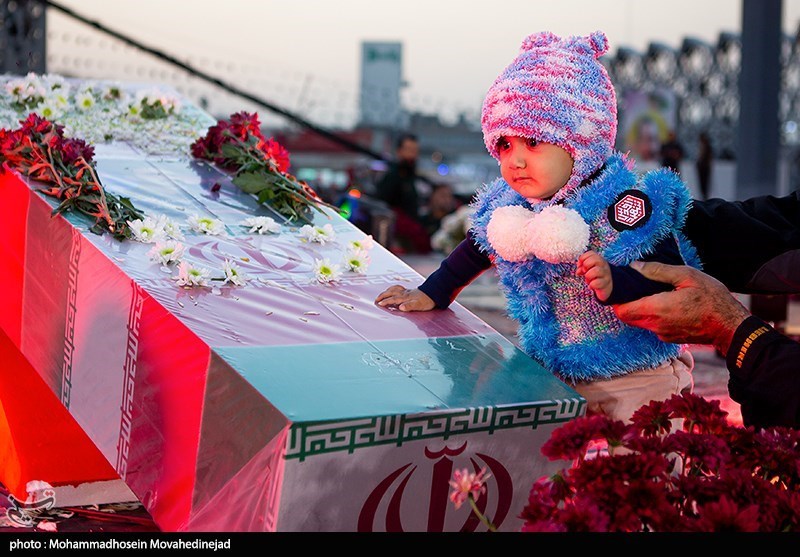 بدرقه شهدای مدافع حرم