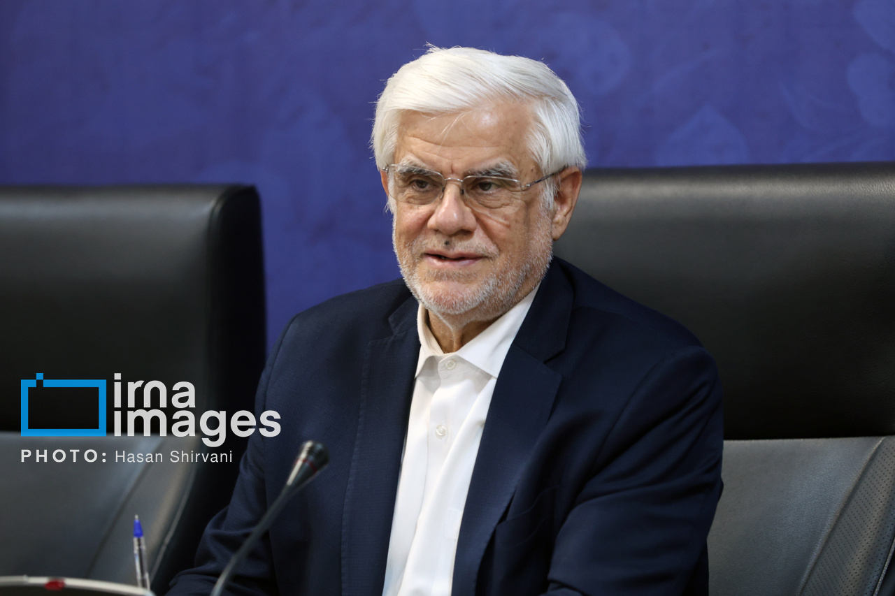 نشست معاون اول رئیس جمهور با مدیران سازمان برنامه و بودجه