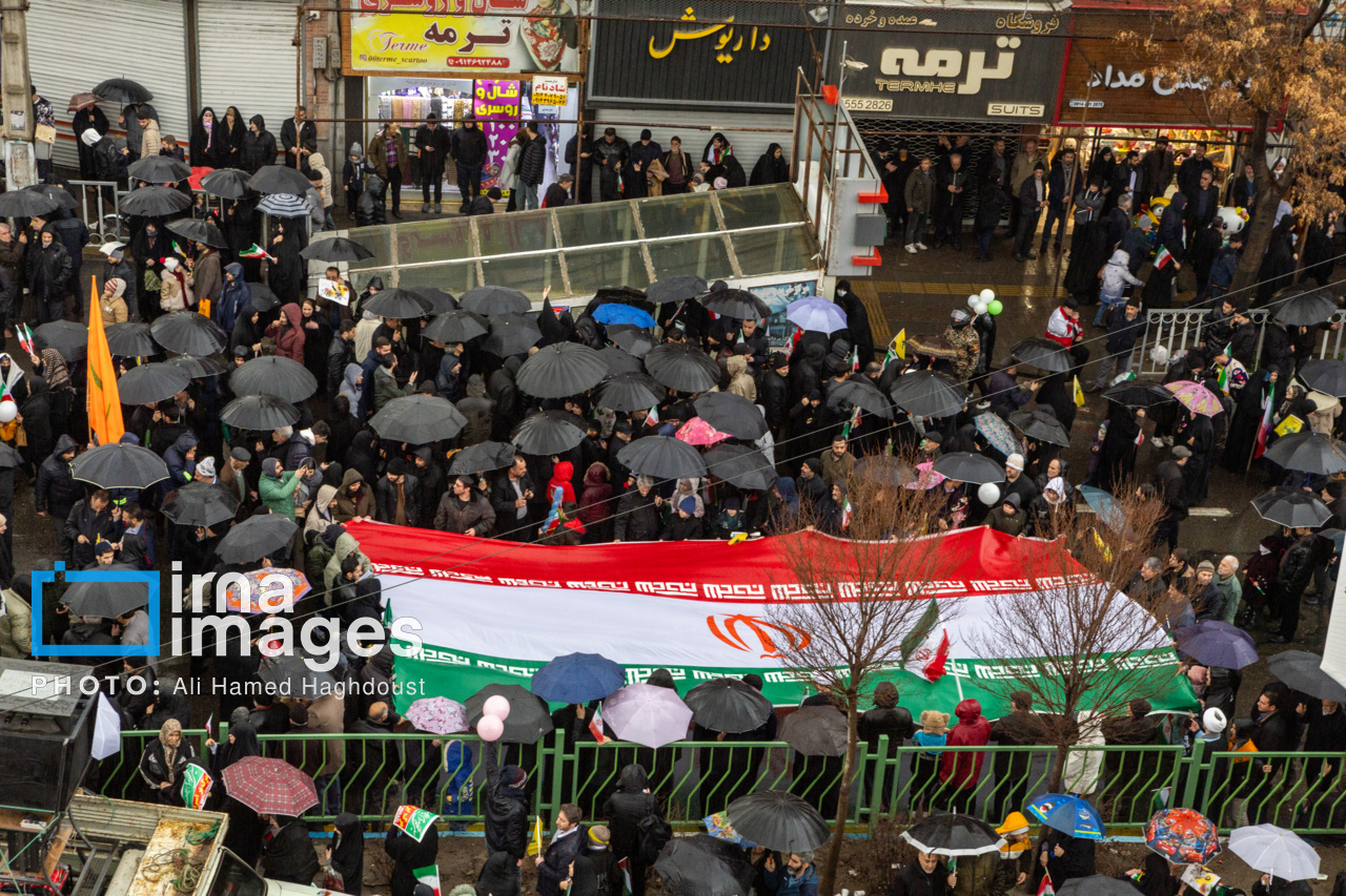 راهپیمایی ۲۲ بهمن در تبریز