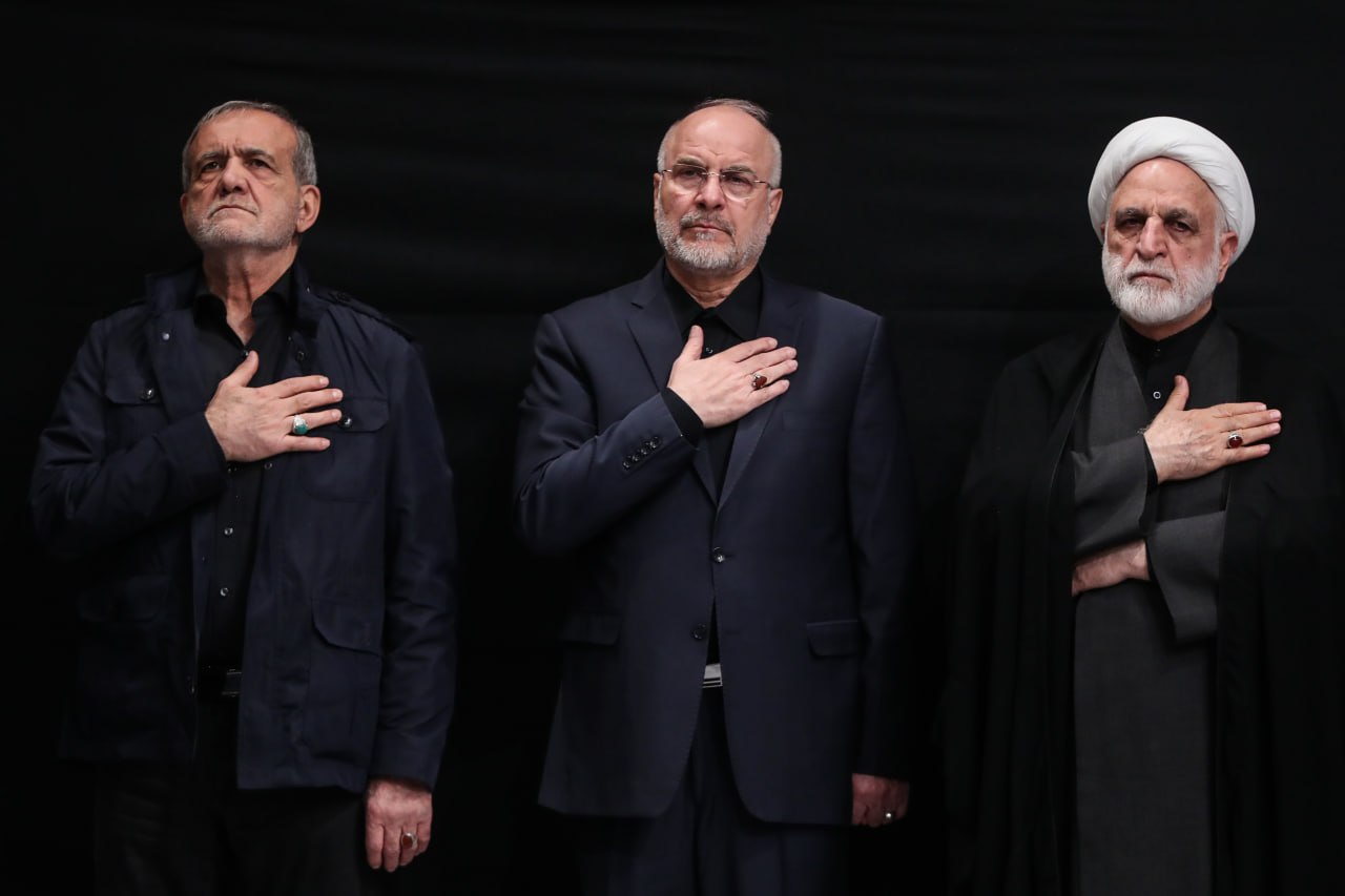  حضور قالیباف در سومین شب مراسم عزاداری شهادت حضرت زهرا(س) 