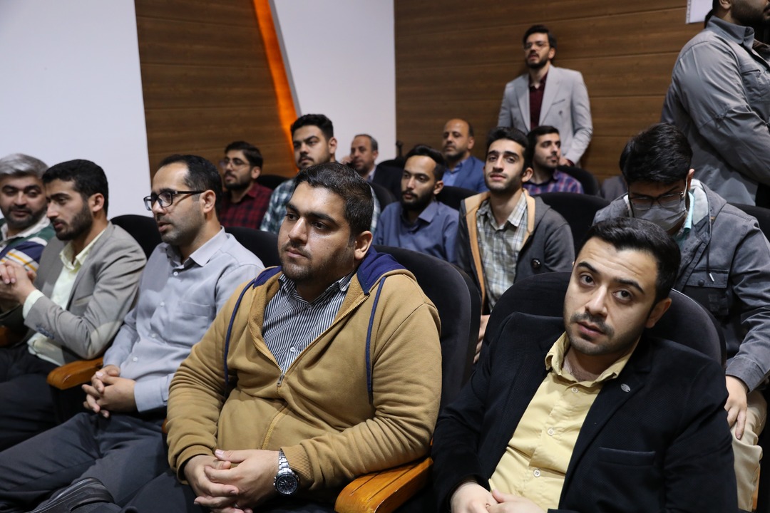 نشست صمیمانه تشکل های دانشجویی استان گلستان با قالیباف