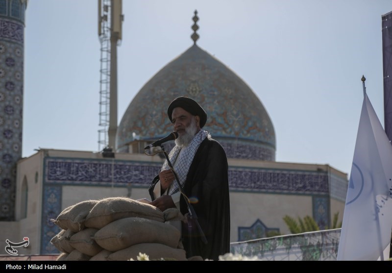 مراسم تشییع پیکر شهید گمنام در فرودگاه اهواز