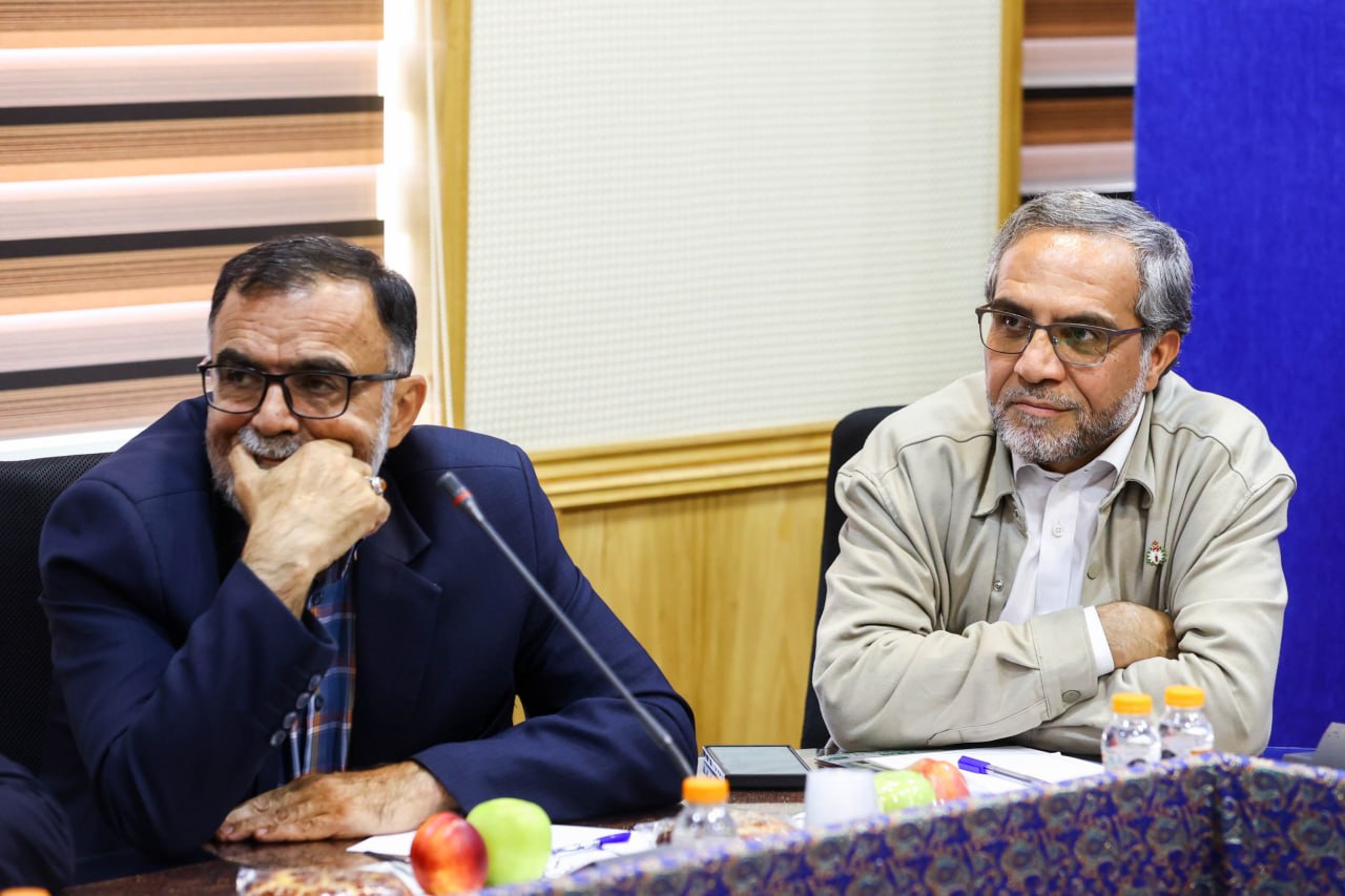 قالیباف در جلسه اقتصادی در سمنان